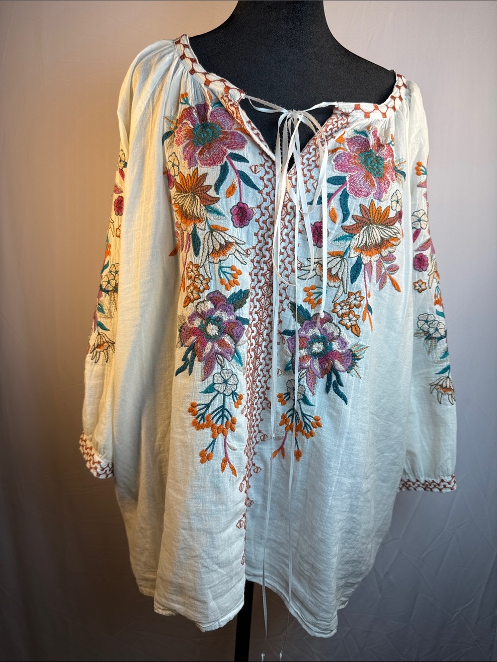 Johnny Was Ivory Embroidered Boho Peasant Tunic/Blouse with Multicolor Florals